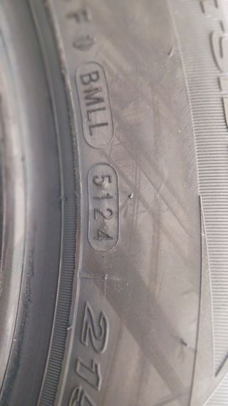 215/60 R16 99V ROADSTONE EUROVIS SPORT 04