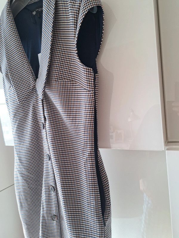 Vestido mini cuadros vichy cuello bobo Zara