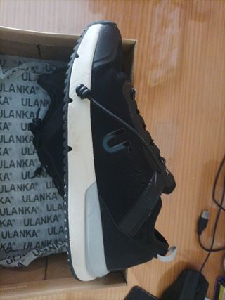 Zapatillas Ulanka negras - nuevas