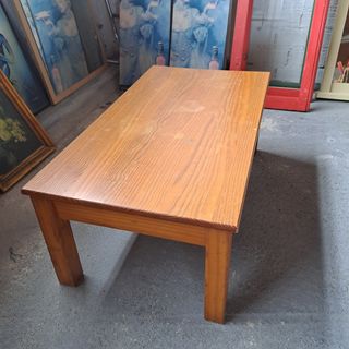 Mesa de centro de madera