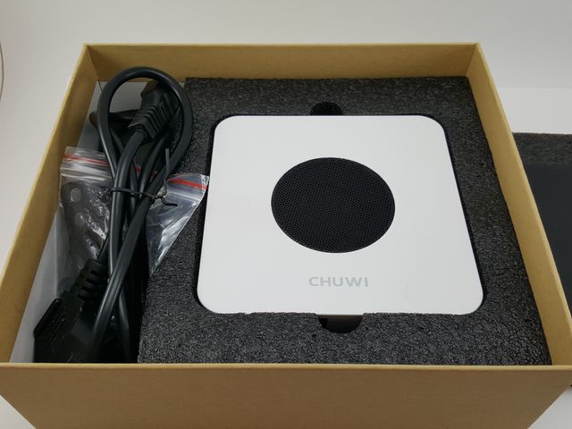 CHUWI LarkBox X Mini PC - Ryzen 7 3750H