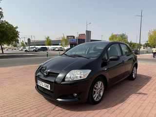 Toyota Auris 1.4 GASOLINA 5 PUERTAS 