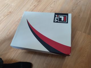 Zapatillas Fila blancas altas