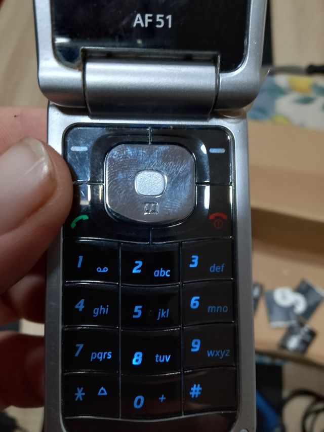 9 Teléfonos móviles antiguos
Y cámara para Sony 