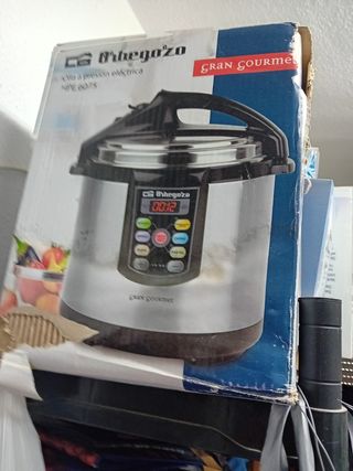 Olla a presión Orbegozo MPE 6075