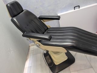 Camilla reclinable eléctrica
