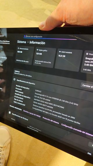 Microsoft Surface Pro 11 X Elite Copilot+ 13" 1TB 