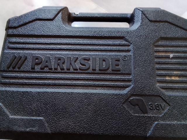Maletín herramientas Parkside 3,6V