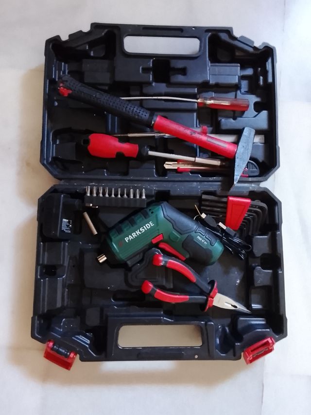Maletín herramientas Parkside 3,6V