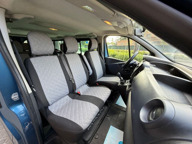 Opel Vivaro 9 PLZ 2016