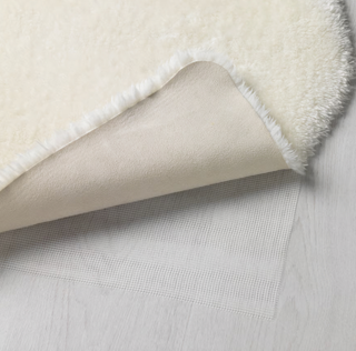 Morbido tappeto bianco IKEA