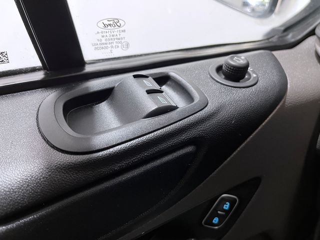 Ford Transit Custom 300 L2H1 Trend