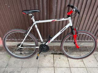 Bicicleta Decathlon Rockrider montaña