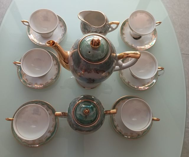 Juego té porcelana - dorado, verde