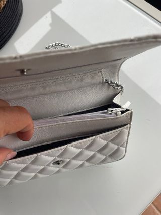 Bolso bandolera blanco acolchado