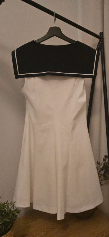 Vestido Marinero Blanco y Azul Marino Zara