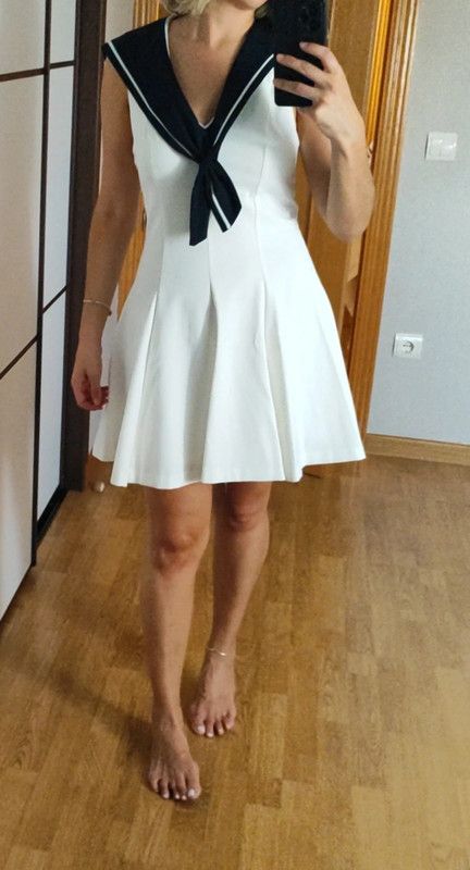 Vestido Marinero Blanco y Azul Marino Zara
