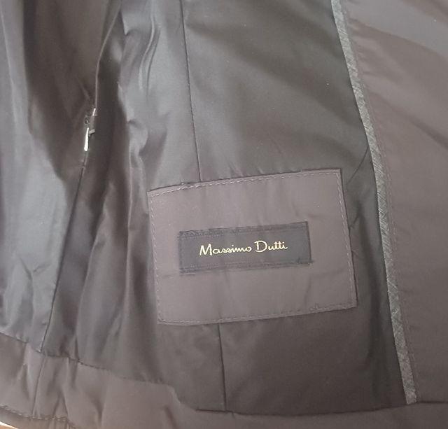 Cazadora acolchada negra