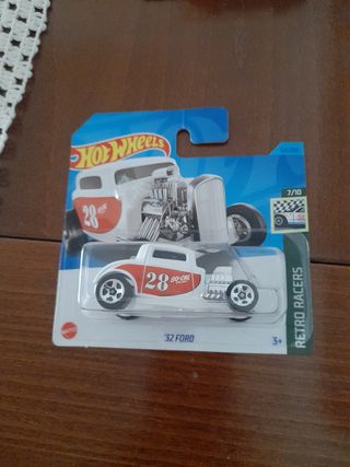 Hot Wheels Retro Racers