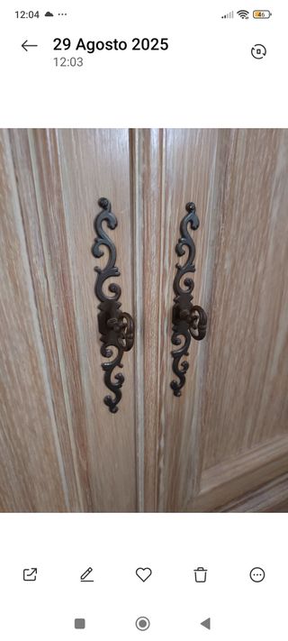 22 Tiradores clásicos para muebles.