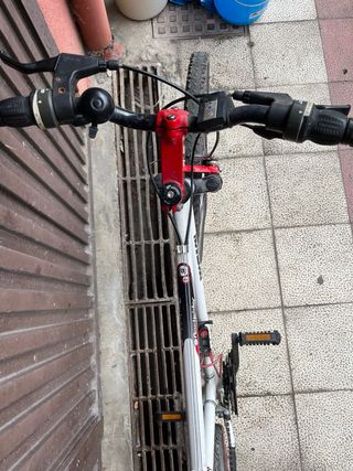 Bicicleta Decathlon Rockrider PARA REPARAR
