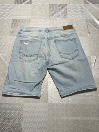 Bermuda Azul P&B