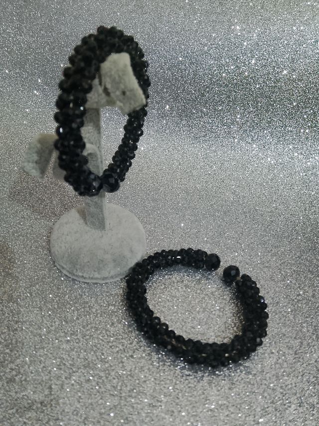 Braccialetti neri | Gioielli