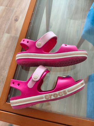 Chanclas Crocs rosa niña (34-35)
