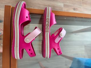 Chanclas Crocs rosa niña (34-35)
