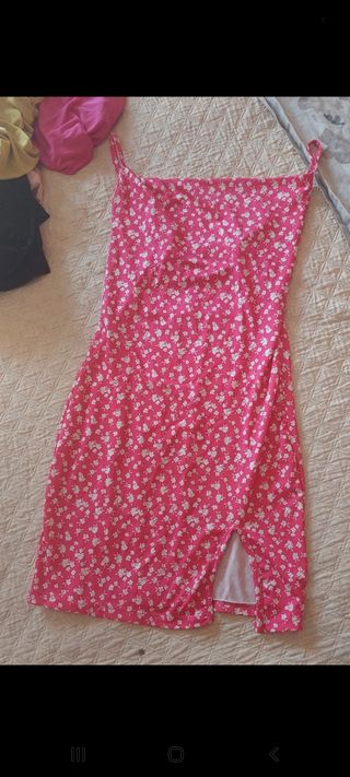 Vestito estivo rosa a fiori