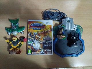 Skylanders Superchargers Wii + 2 figuras