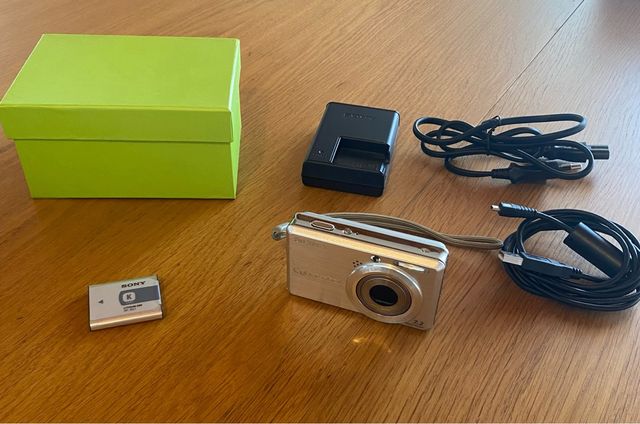 Sony Cybershot Cámara Digital DSC S750