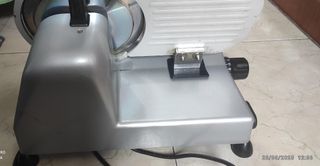 Cortadora de embutidos RGV