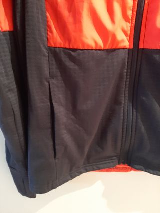 Chaqueta térmica mujer - roja y negra