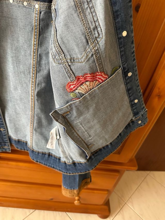 Chaqueta vaquera Desigual M