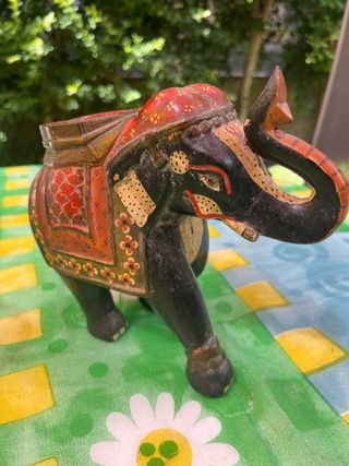 Elefante legno indiano vintage