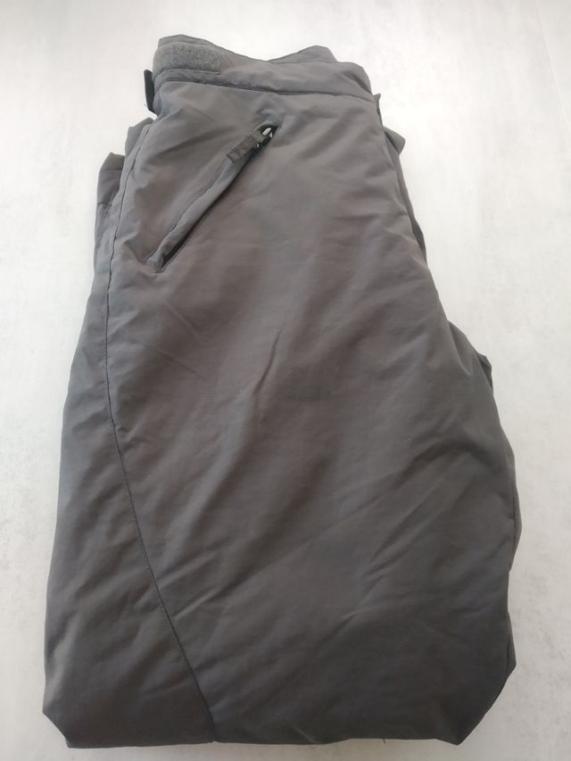 Pantalón Nieve Decathlon T.14 (equivale M mujer)