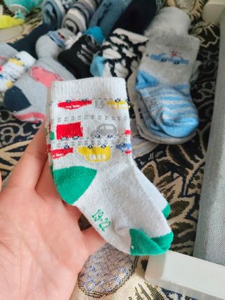 15 calcetines bebé niño.