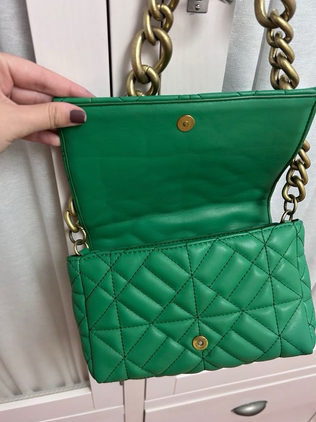 Bolso Zara verde bandolera