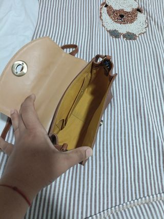 Vestido rayado+bolso marrón