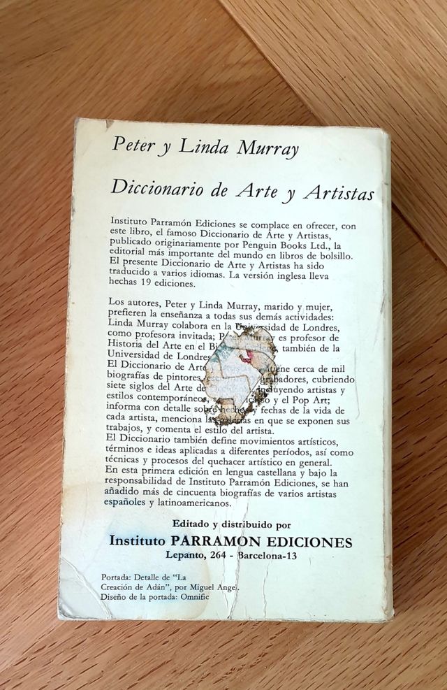 Diccionario de artes y artistas