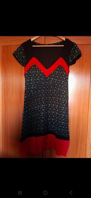 Vestido TitisClothing rojo-negro