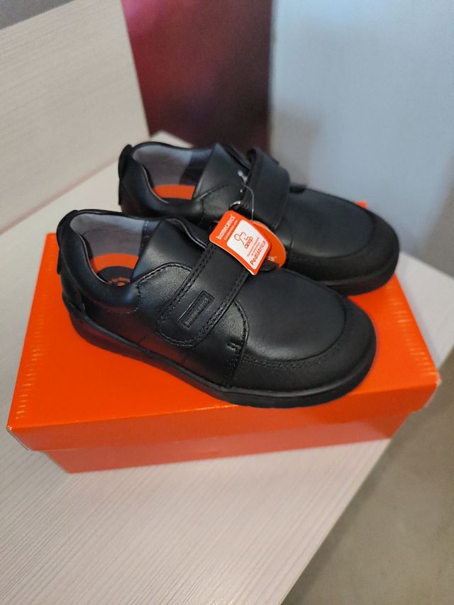 Zapatos Biomecanics niño - colegial