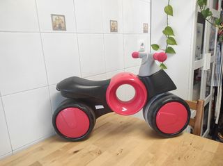 Moto correpasillos Imaginarium