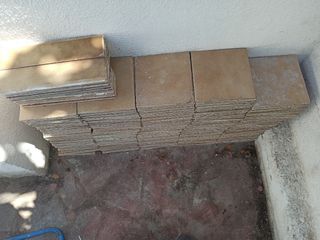 Losetas suelo antiguas.recoger en Torredembarra.