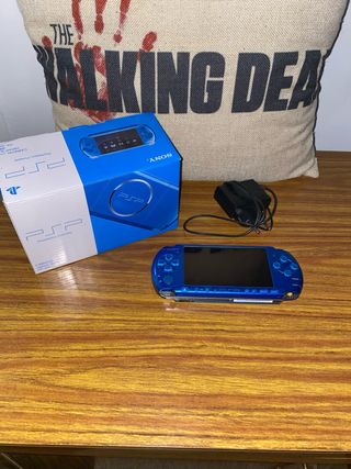 PSP 3000 vibrant blue