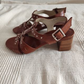 Sandalias piel 36