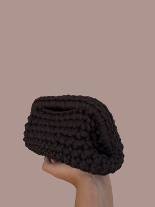 Clutch color cioccolato fondente 