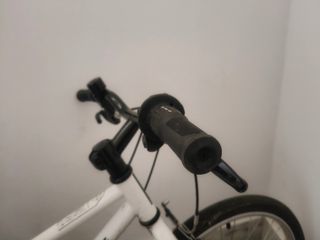 Bicicleta Riverside 24" blanca