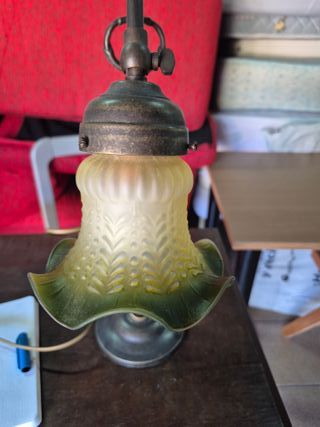 Lámpara antigua verde